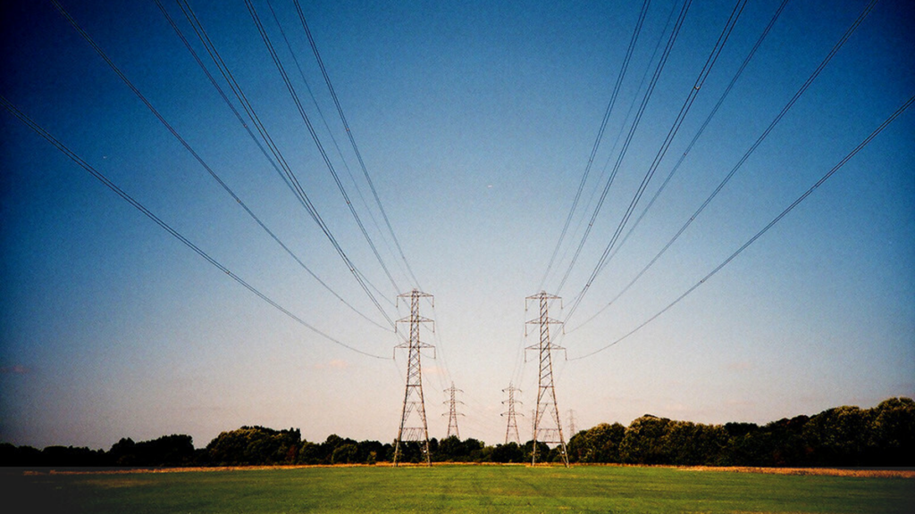 A new predictive home energy management system (PHEMS)