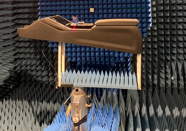 Rohde & Schwarz launches digital twin for car connectivity