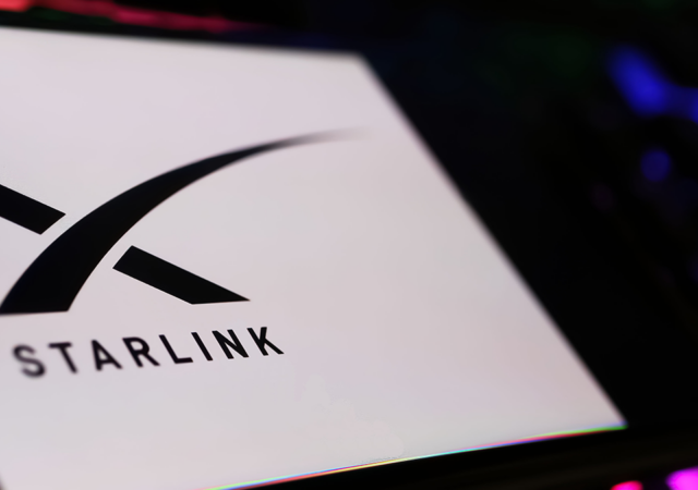 Oracle is using connectivity from Starlink's low-Earth orbit (LEO) satellite constellation to deliver broadband Internet