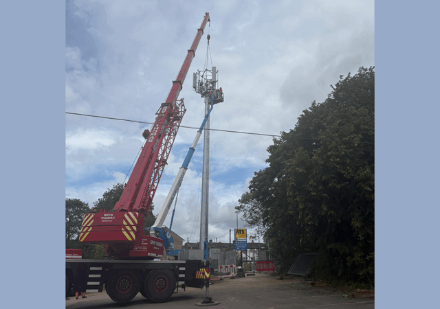 CU Phosco, together with its long-standing partner Mitie, has supported the successful installation of a 22.5 metre 4G/5G monopole