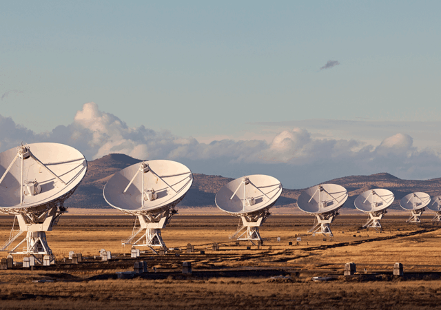 Eleanor Hecks, Managing Editor of Designerly Magazine weighs up satellite IoT versus cellular: pros, cons, and use cases