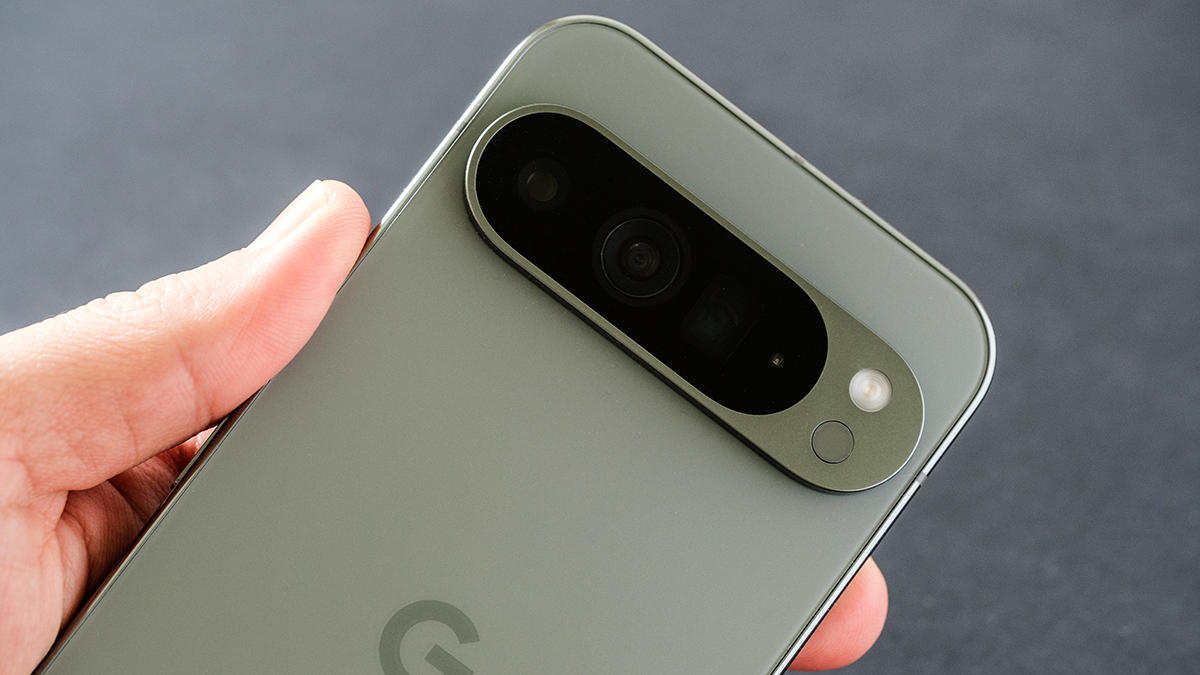 Skylo and Google announced the expansion of satellite connectivity to the Pixel 10 series and introduced the Pixel Watch 4