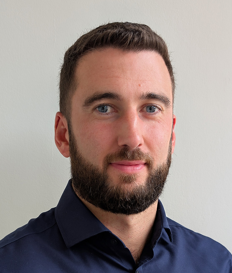 As retailers accelerate their digital transformation, the challenge of managing thousands of connected devices has never been greater. Enterprise Mobility Management (EMM) platforms are stepping in to unify, secure, and streamline retail operations—enhancing efficiency, reducing IT strain, and ensuring data protection across increasingly complex device ecosystems.