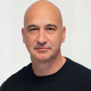 Artificial intelligence is reshaping workplaces at an unprecedented pace. But along with its productivity benefits comes a new challenge for companies: shadow AI.