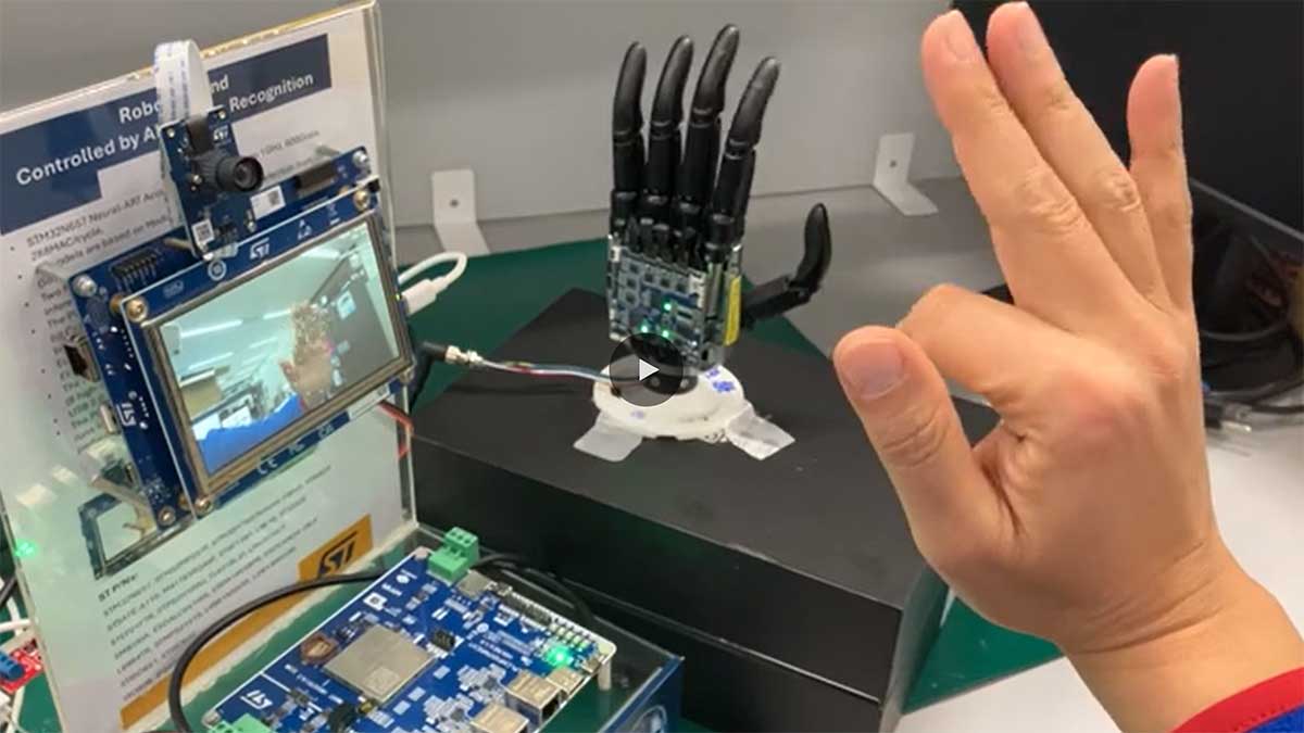 At Hardware Pioneers Max, this week, we asked delegates to name the biggest challenges facing IoT. This is what they said.