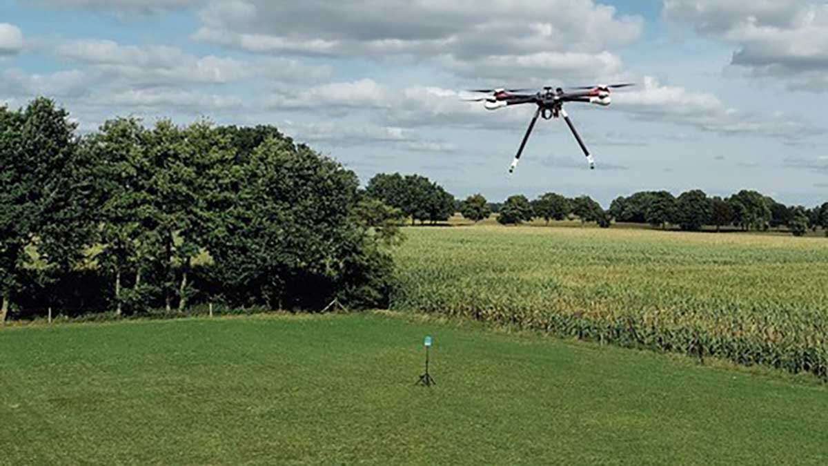 Researchers at IDMT have developed an acoustic sensing system that uses machine learning to detect and locate drones by their sound patterns.