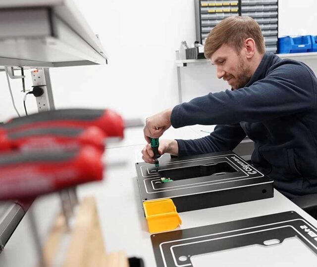 Scottish company CSignum has raised £2.6 million to expand commercial deployment of its EM2 wireless technology.